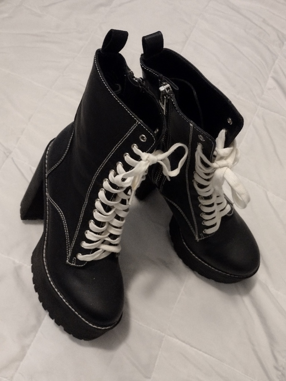 Current Mood Black High Heeled Zip Up Boots - Picture 2 of 4
